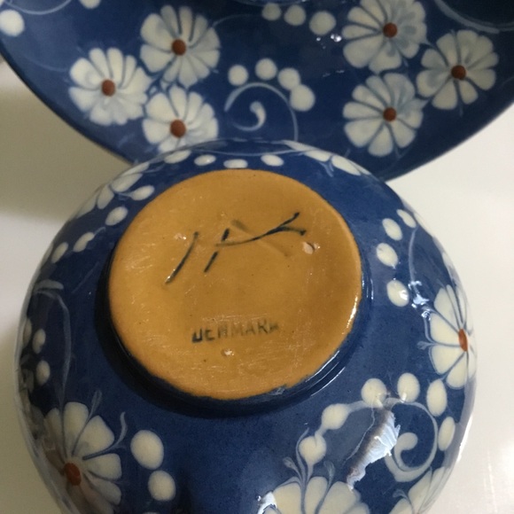 RARE ANTIQUE HAK Denmark 🇩🇰 pottery ‘Marguerit’ or Margueritte’ pattern trio - Picture 10 of 16